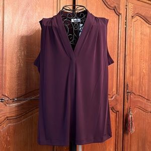 Calvin Klein Shell. XL